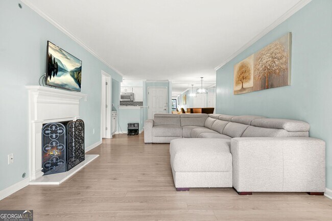 Building Photo - 27404 Plantation Dr NE