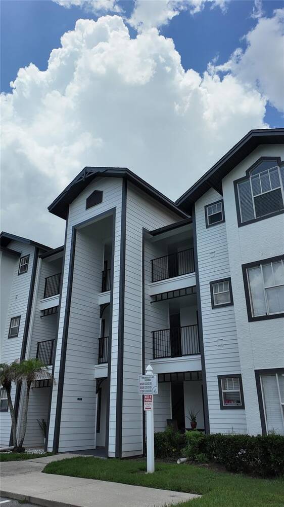 Building Photo - 2209 Antigua Pl