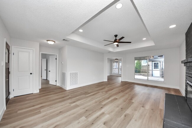 Building Photo - 1114 N Nottingham