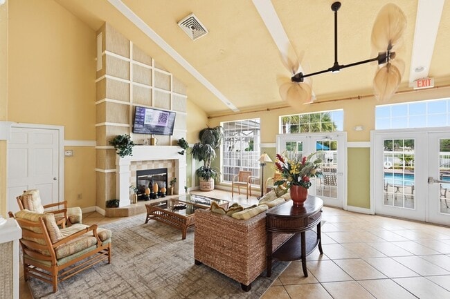 Building Photo - 1229 Bermuda Lakes Ln