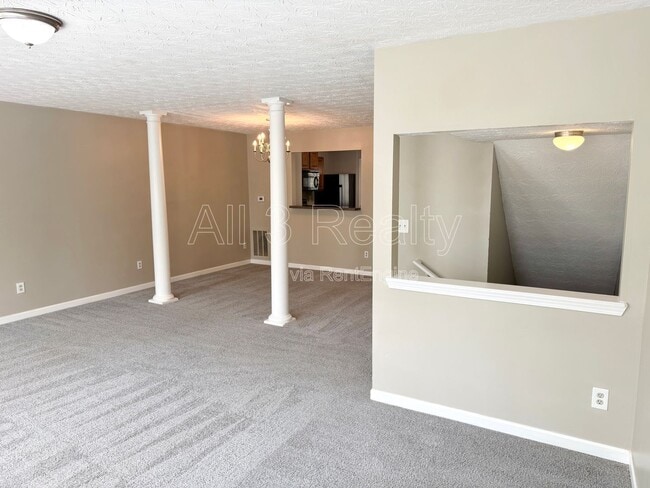 Building Photo - 1691 Redan W