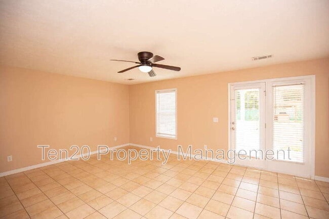 Building Photo - 2809 Dotti Dr