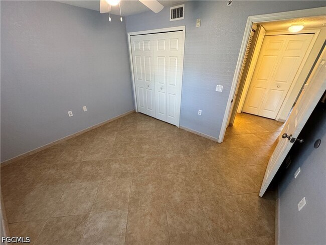 Building Photo - 26700 Rosewood Pointe Dr