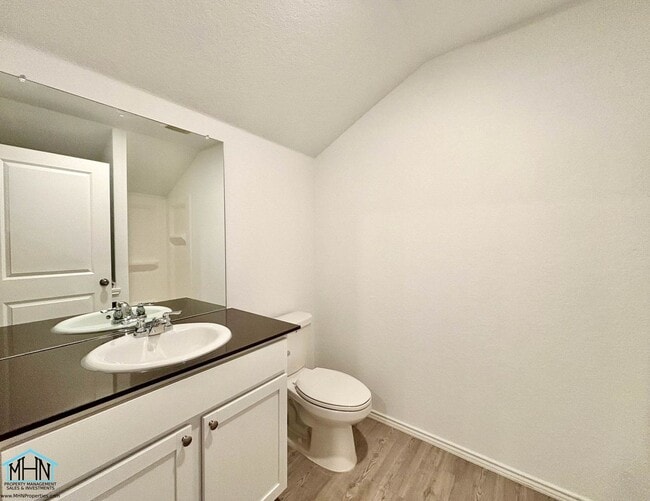 Building Photo - Welcome to the coolest little spot in San Antonio –A Charming Two-Story Tiny House for Rent!