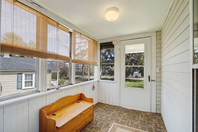 Primary Photo - 367 Whalom Rd