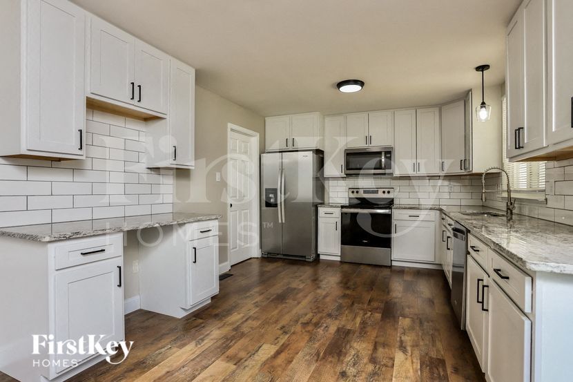 Building Photo - 75 Old Chesapeake Dr