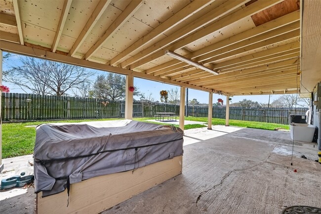 Building Photo - 19451 Spanish Needle Dr