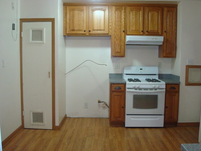 Building Photo - 4127 Ocana Ave