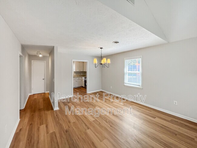 Building Photo - 231 Batesview Dr