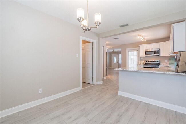 Building Photo - 4106 W Carmen St