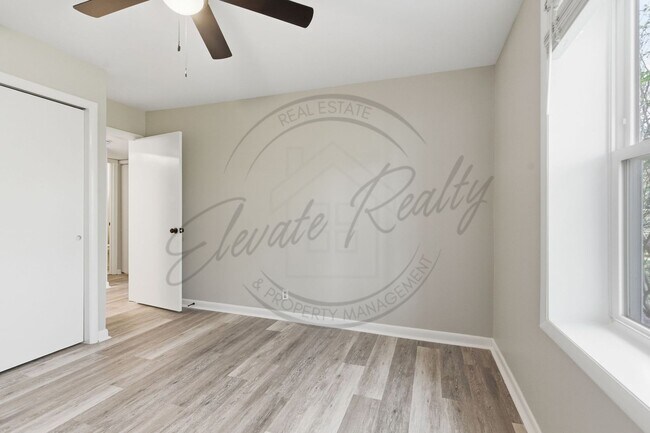 Building Photo - SPRING SPECIAL!! FIRST MONTH FREE on this Two Bedroom Condo, Garden Level with Washer/Dryer Hook ...