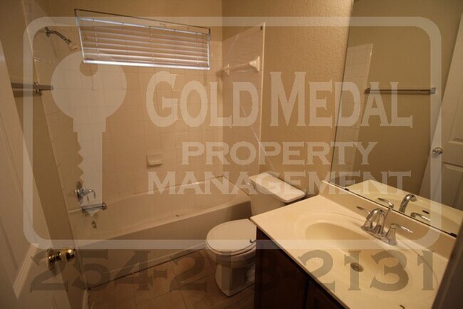 Building Photo - Willamette Wins – Where Convenience Meets Everyday Living!