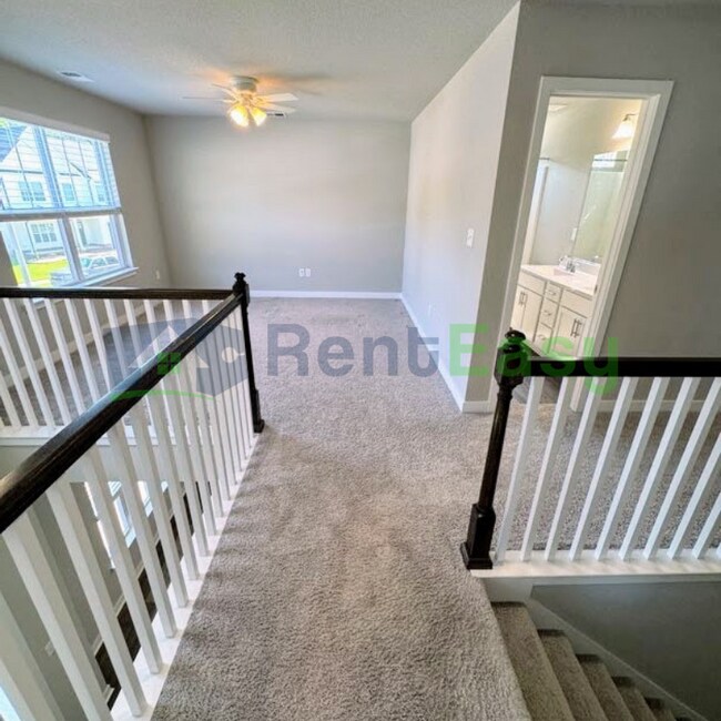 Building Photo - 3829 Longhill Arch
