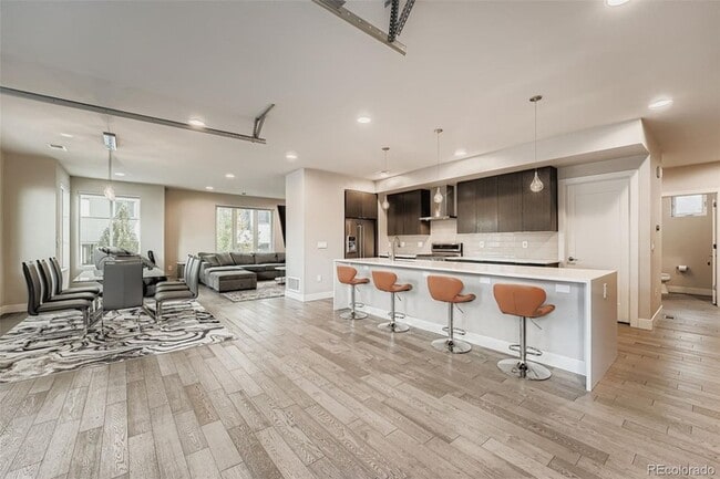 Building Photo - 177 S Harrison St