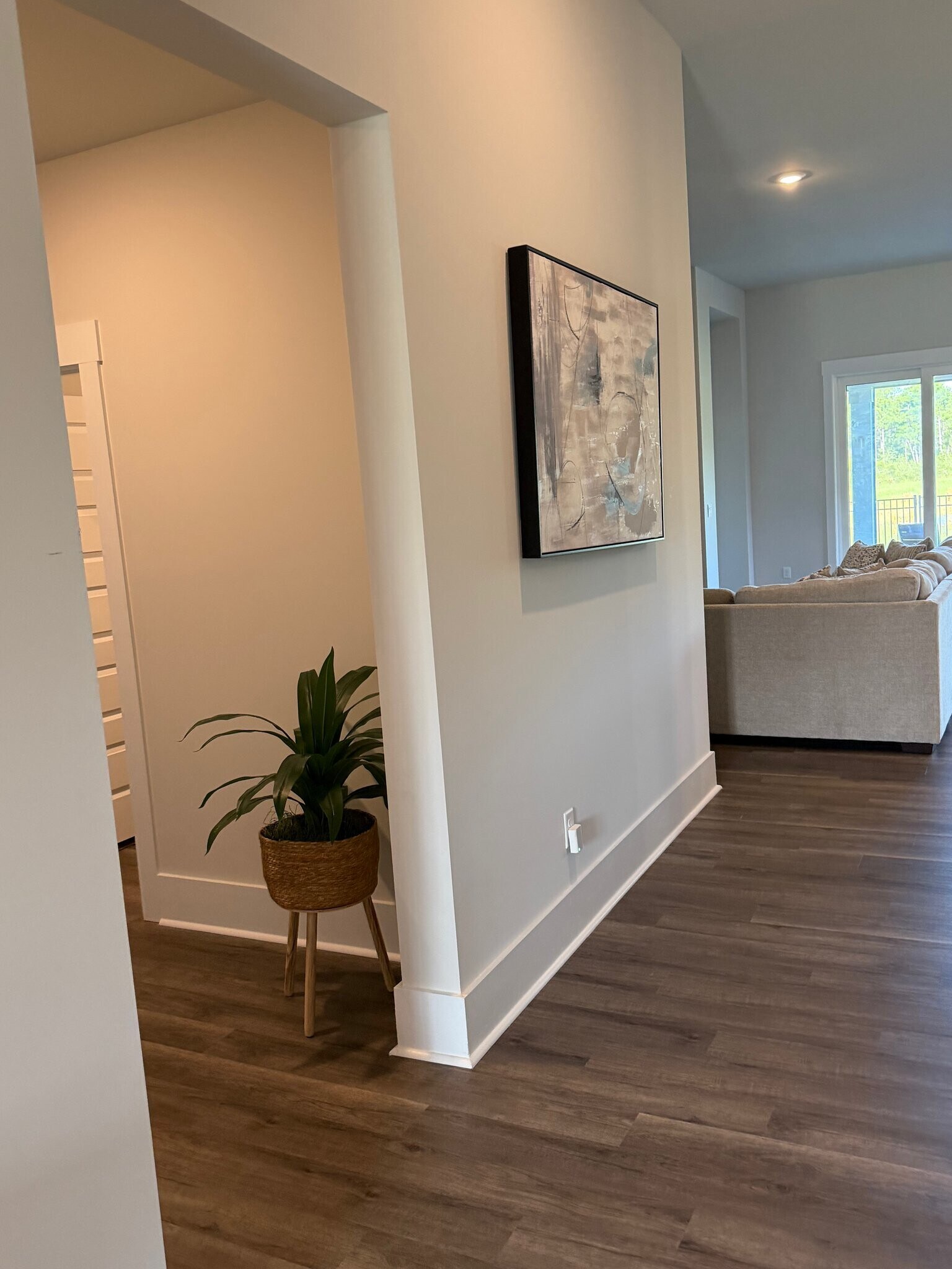 Building Photo - 5093 Roundhead Dr