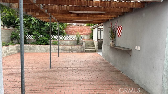 Building Photo - 10348 Jardine Ave
