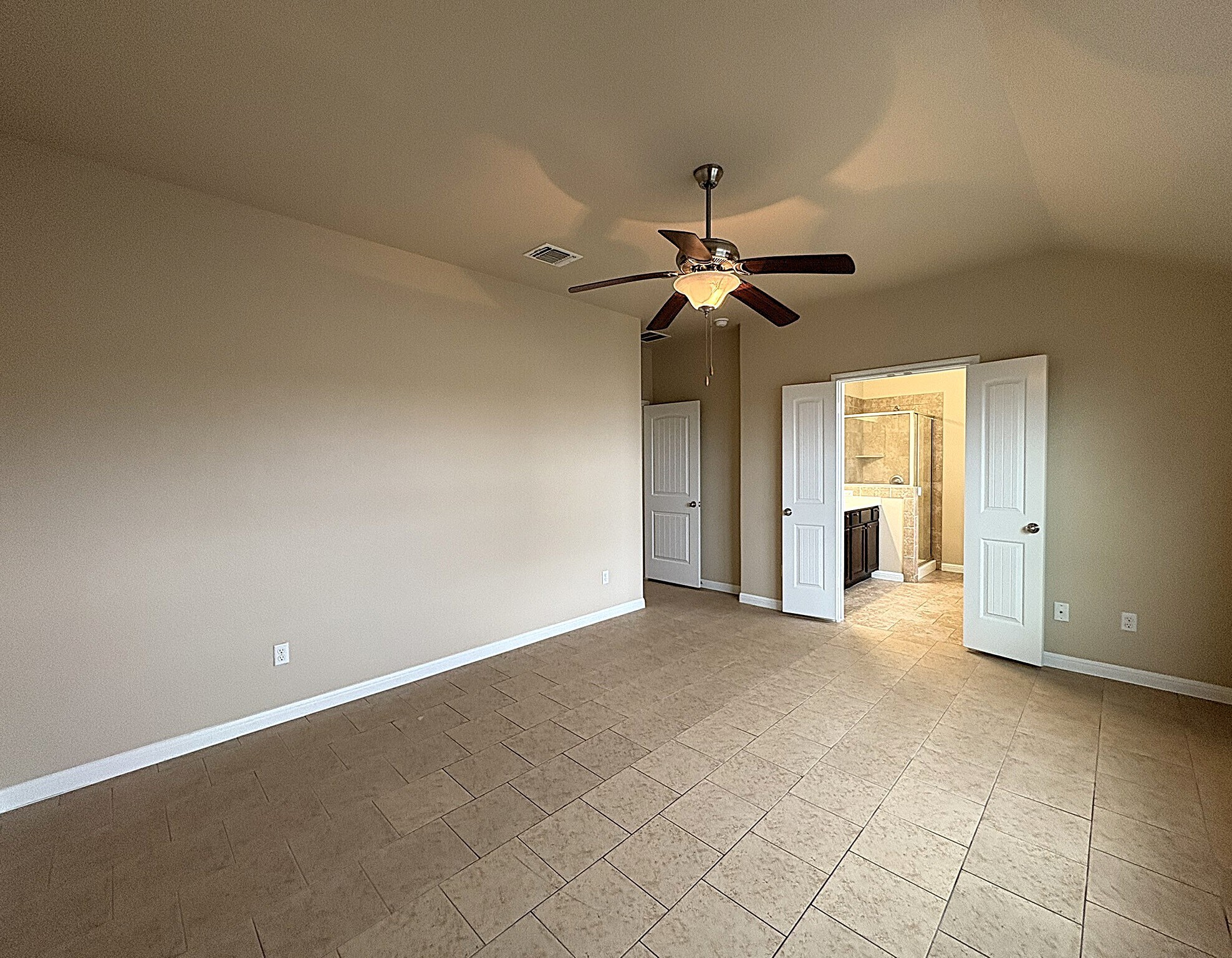 Building Photo - 3807 Flat Rock Mountain Dr