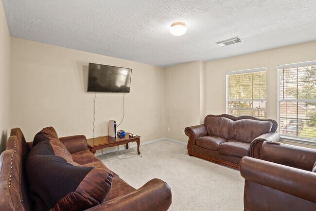 Building Photo - 19115 Golden Heath Ln