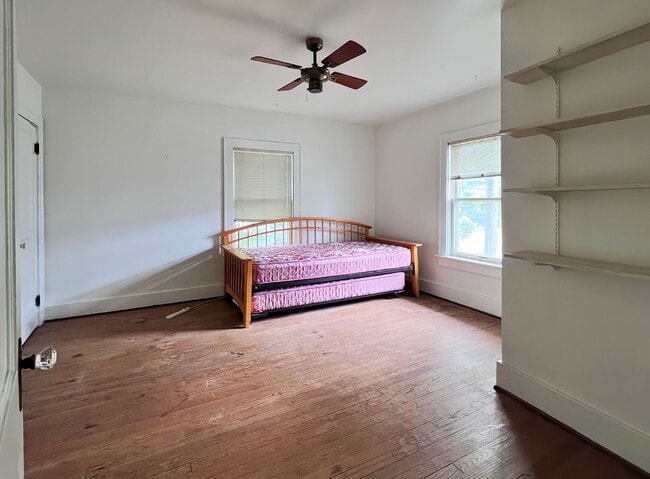 Building Photo - 815 Grant St