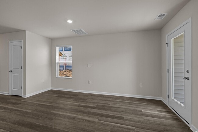 Building Photo - 344 Bayou Loop