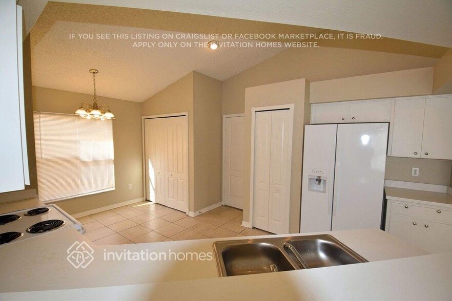 Building Photo - 1219 Timber Trace Dr