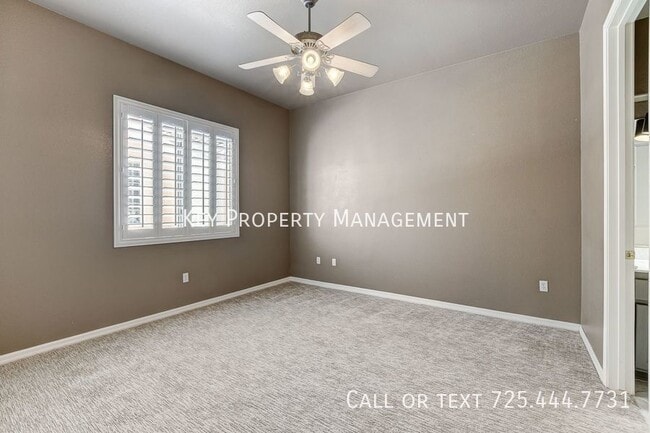 Building Photo - 2240 Sun Cliffs St