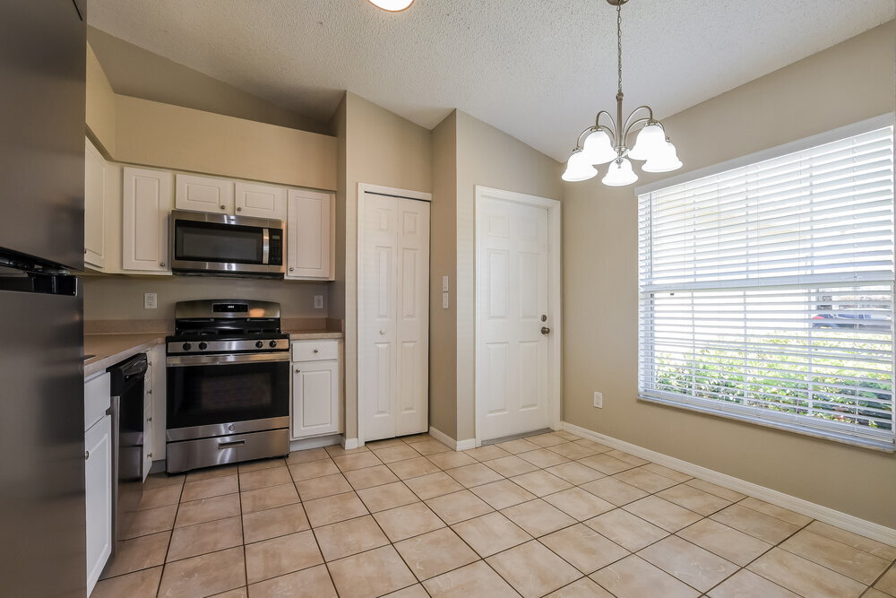Building Photo - 11752 Foxglove Dr