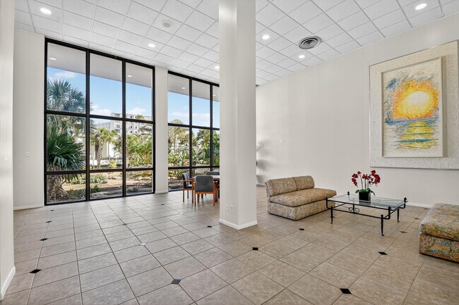 Building Photo - 3589 S Ocean Blvd