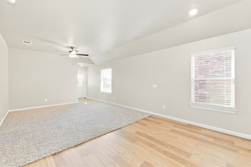 Building Photo - 12712 Carrara Ln