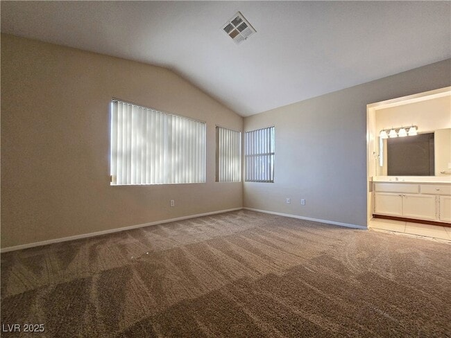 Building Photo - 8120 Sandy Creek Dr