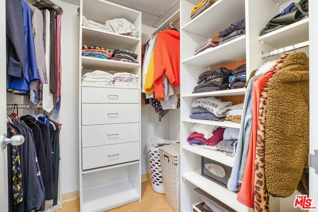 Building Photo - 245 Main St