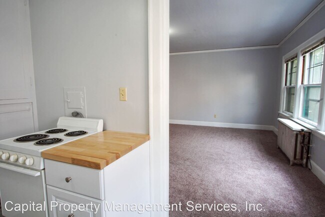 Building Photo - 1634 NE 41st Ave