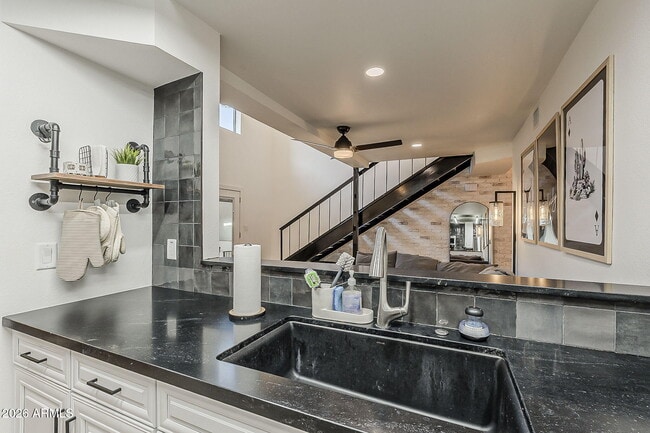 Building Photo - 3136 N 38th St