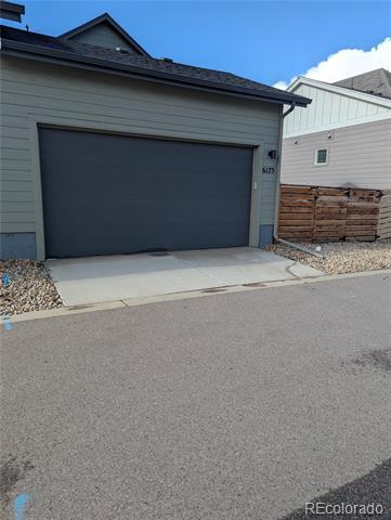 Building Photo - 6175 McKinnon Ct