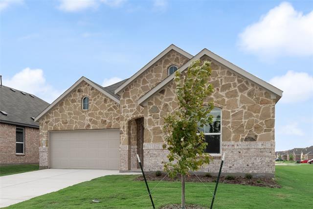Building Photo - 900 Raintree Rd