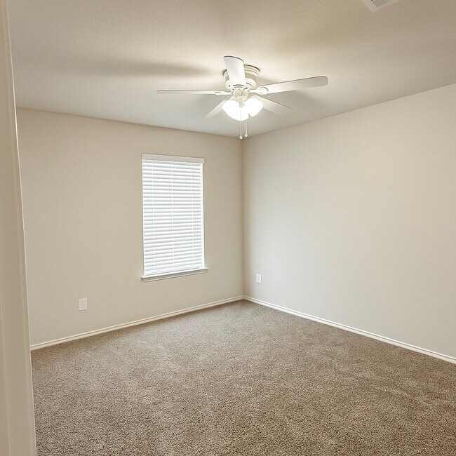 Building Photo - 15422 Massey Frst Dr