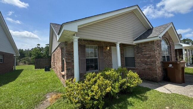 Building Photo - 14561 Indian Trails Cir