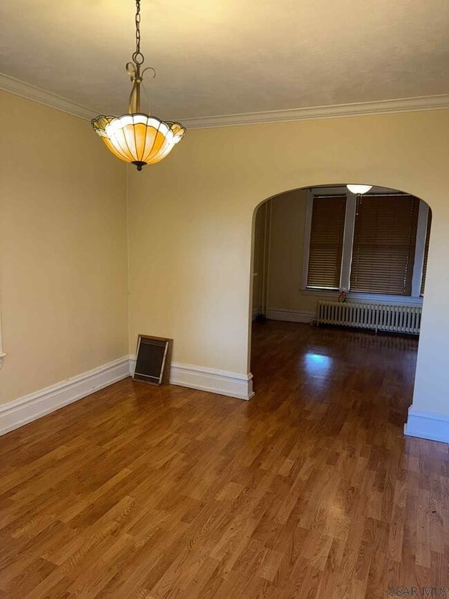 Building Photo - 216 Mifflin St
