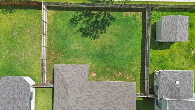 Building Photo - 1922 Cartwright St