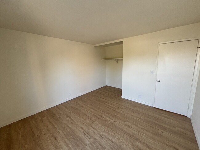 Building Photo - 1825 Harrison St