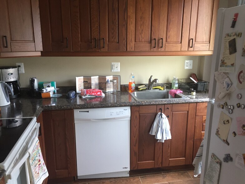 Building Photo - 1933 Park Rd NW