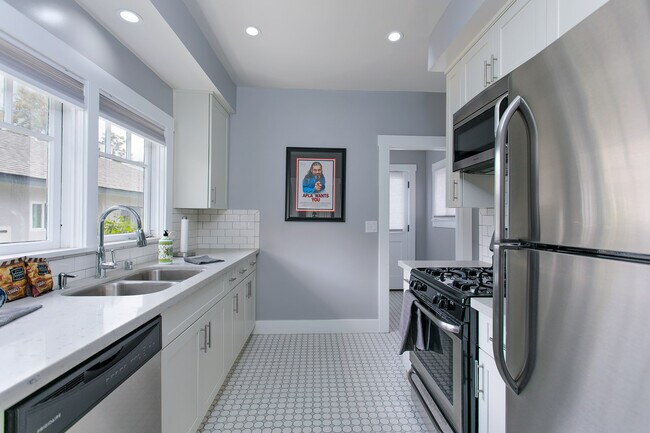 Building Photo - This Could be Home - Remodeled Craftsman Style House