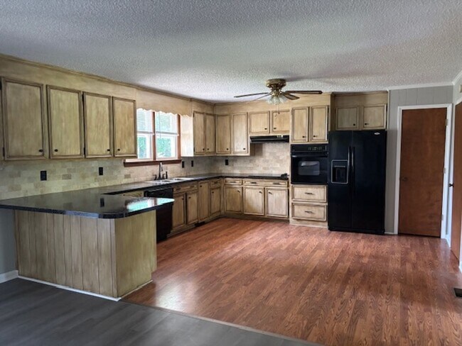 Building Photo - 3312 Parsons St