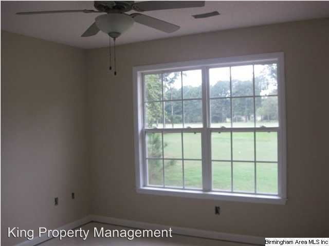 Building Photo - 3 br, 2 bath House - 7 Carnoustie Place