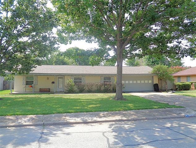 Primary Photo - 725 Danish Dr