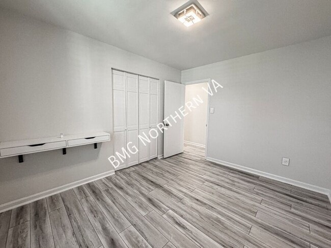 Building Photo - 7450 Adams Park Ct