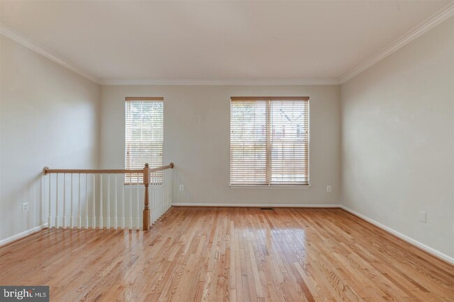 Building Photo - 6948 Banchory Ct