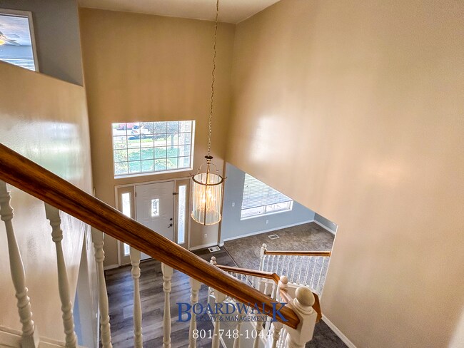 Building Photo - 833 Molasses Mill Dr
