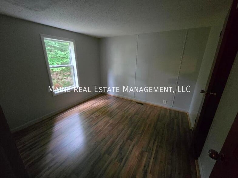 Building Photo - 58 Sweet Fern Dr