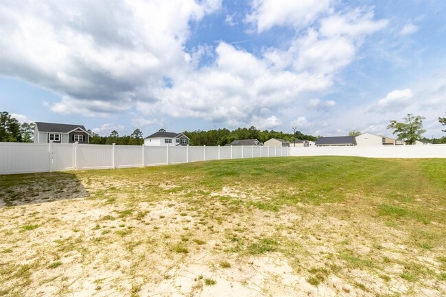 Building Photo - 147 Enclave Wy